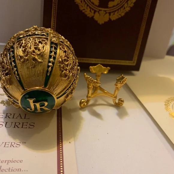 Joan Rivers Imperial Treasures The Music Box Enamel Egg Figurine